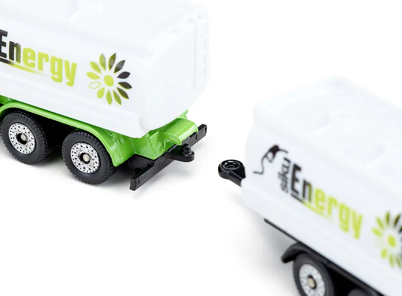 Truck met Tankwagen