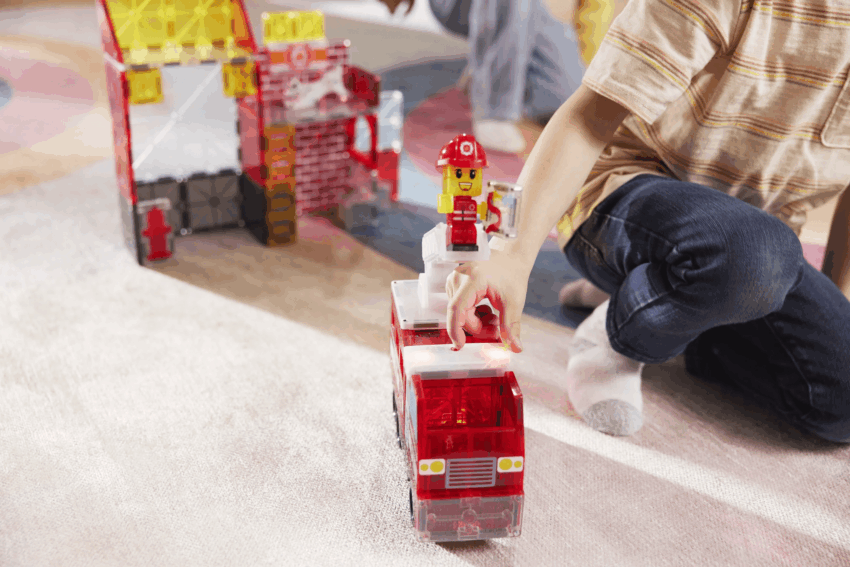 magna tiles fire station 50 piece