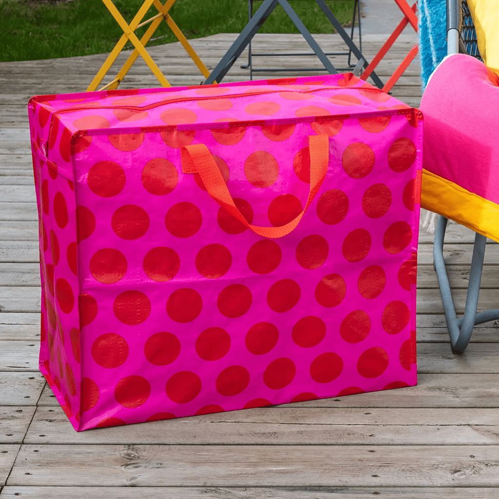 jumbo bag red on pink spotlight