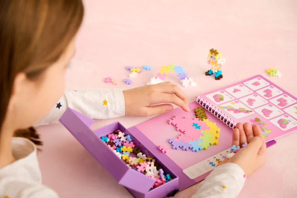 plus plus activity pad fairy tale 125pc