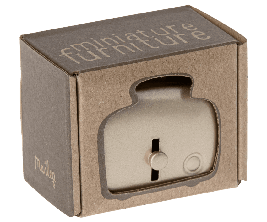 maileg miniature toaster & bread silver