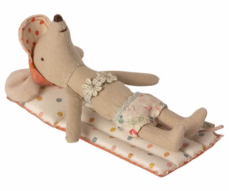 maileg air mattress, mouse multi dots