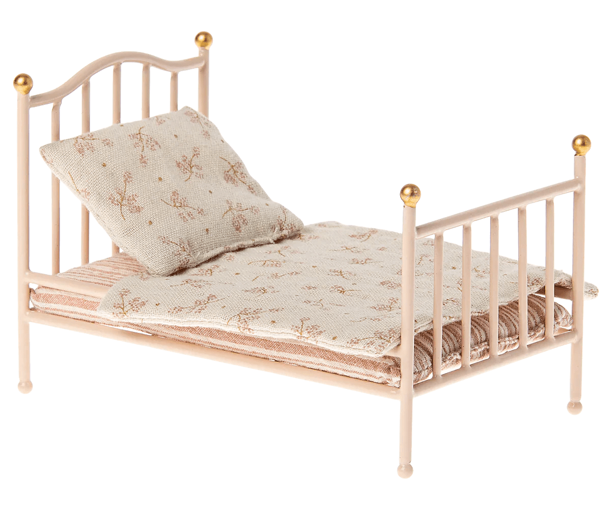 maileg vintage bed mouse, rose