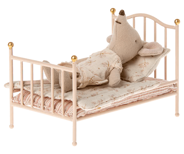 maileg vintage bed mouse, rose