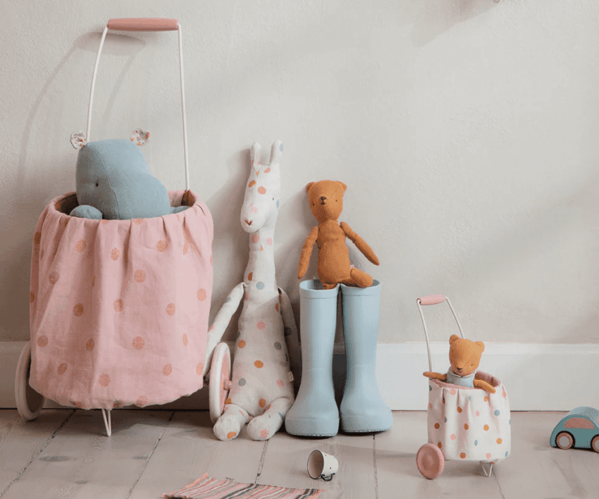 maileg miniature trolley, mini multy dots