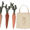 maileg carrots in shopping bag