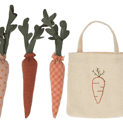 maileg carrots in shopping bag