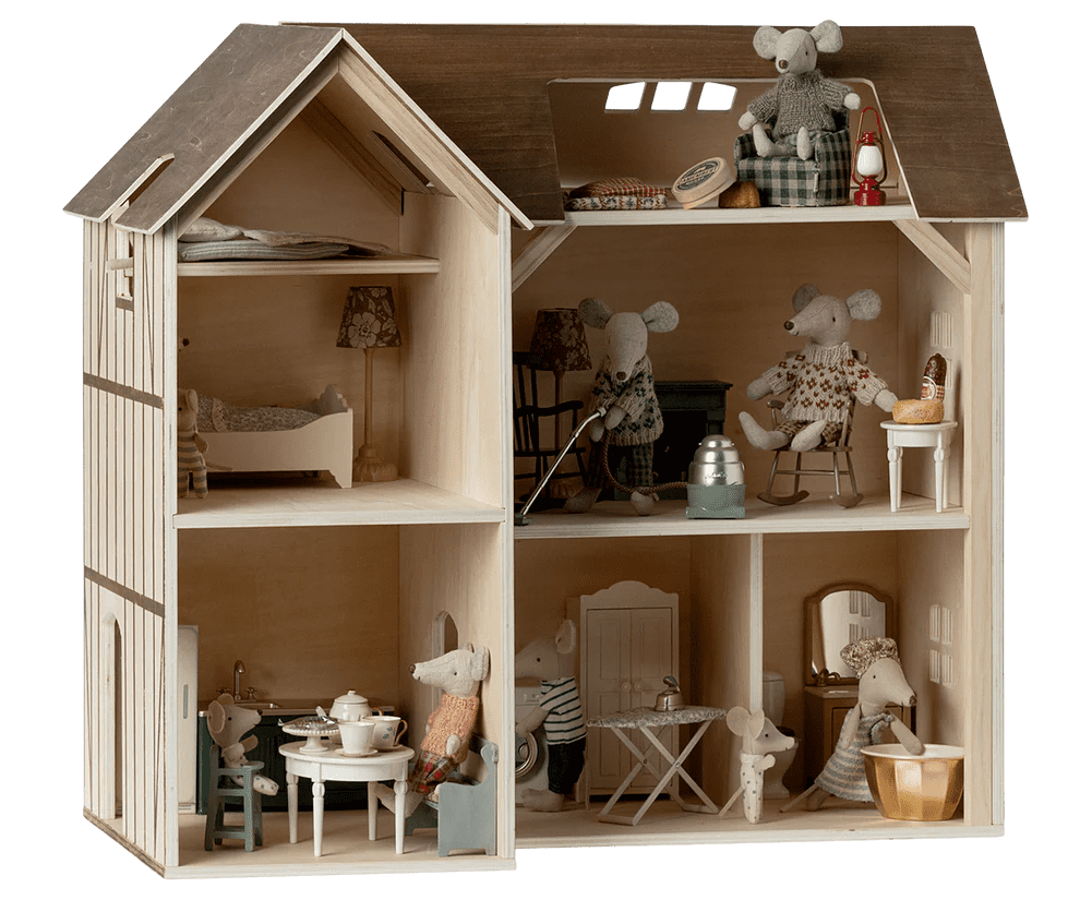 maileg mouse hole farmhouse