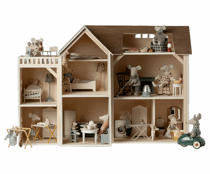 maileg mouse hole farmhouse