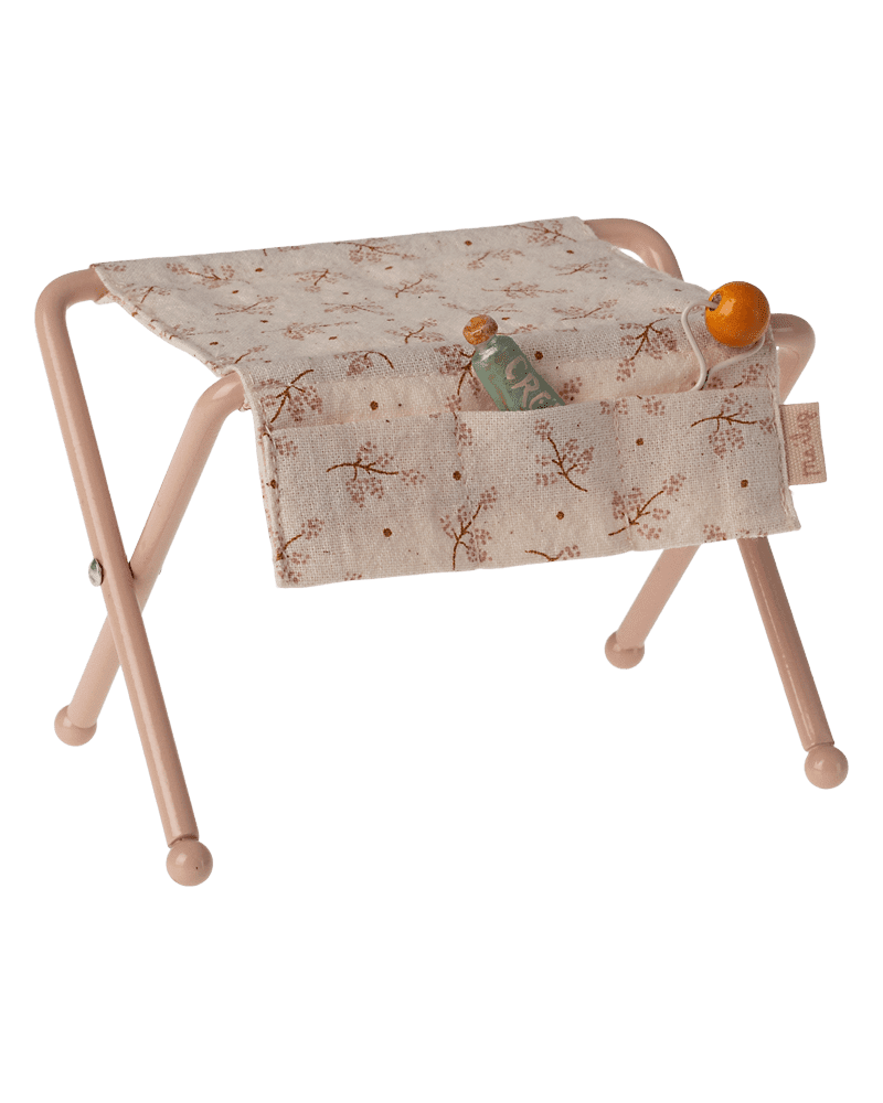 maileg nursery table, baby mouse rose