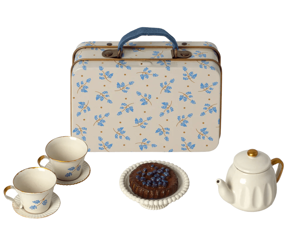 maileg afternoon treat, mouse blue madelaine