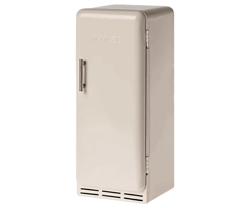 maileg miniature fridge off white