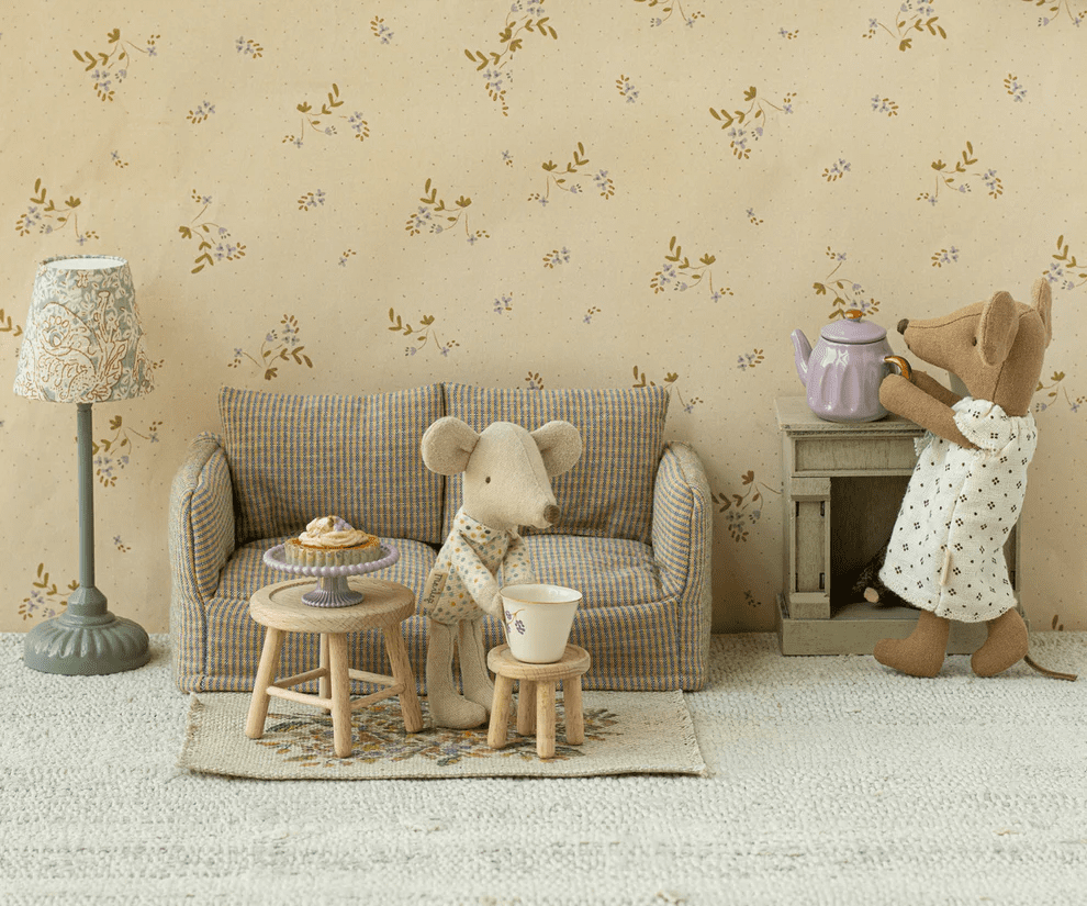 maileg couch, mouse