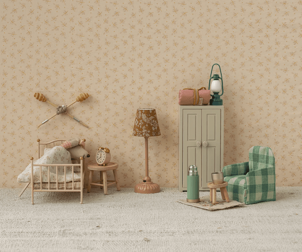 maileg alarm clock, mouse powder