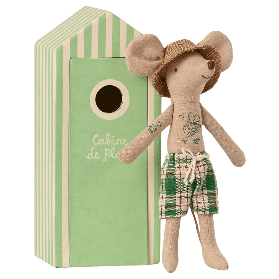 maileg beach mouse, dad with tattoos in cabin