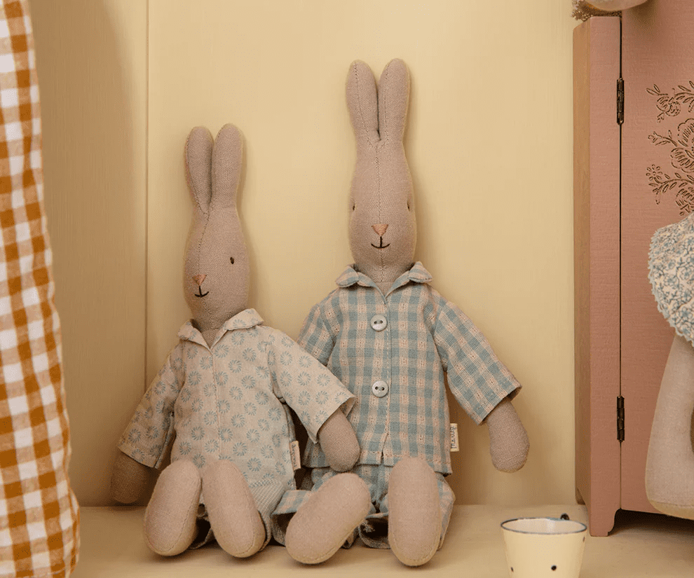 maileg rabbit size 1, pyjama's 27cm