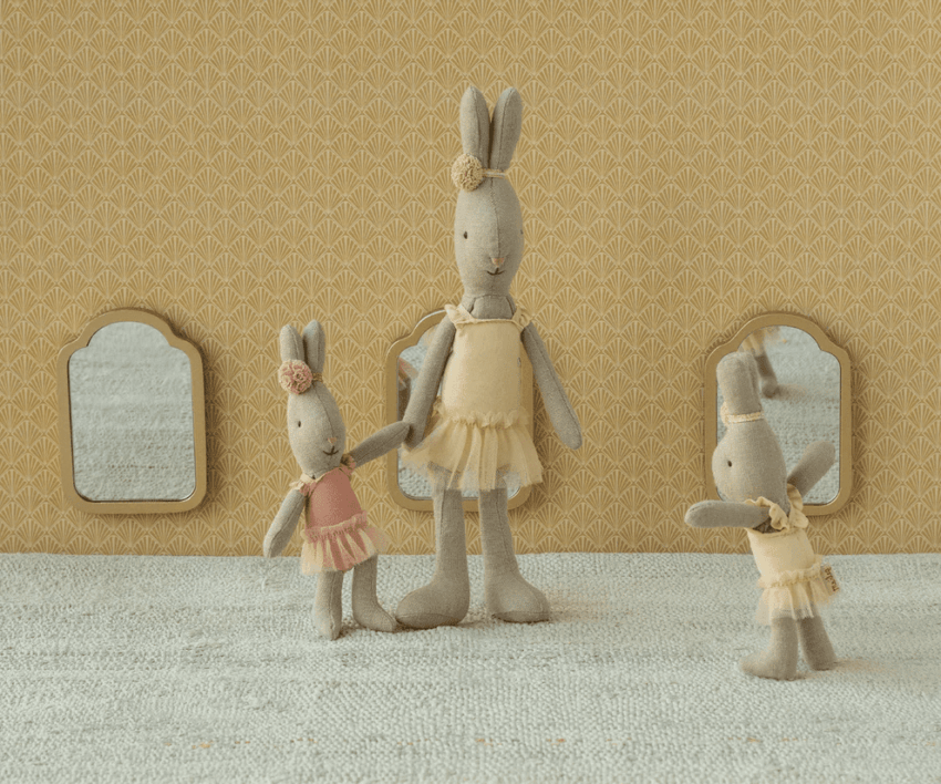 maileg ballerina rabbit, ballet suit and skirt rose