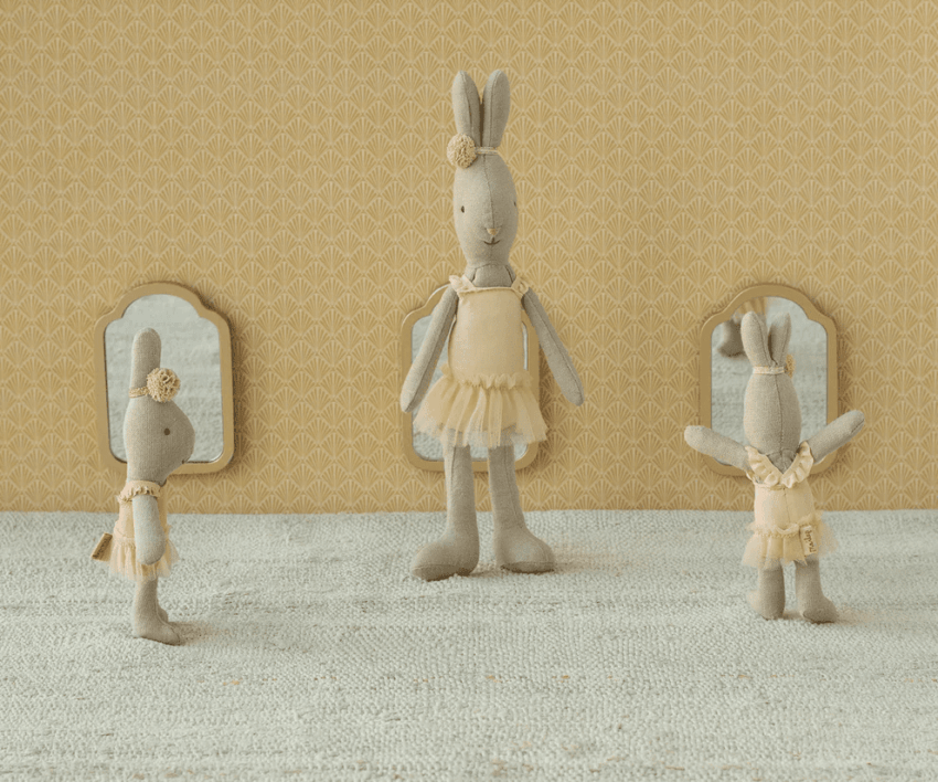 maileg bunny size 1, classic ballet suit and skirt cream 24cm