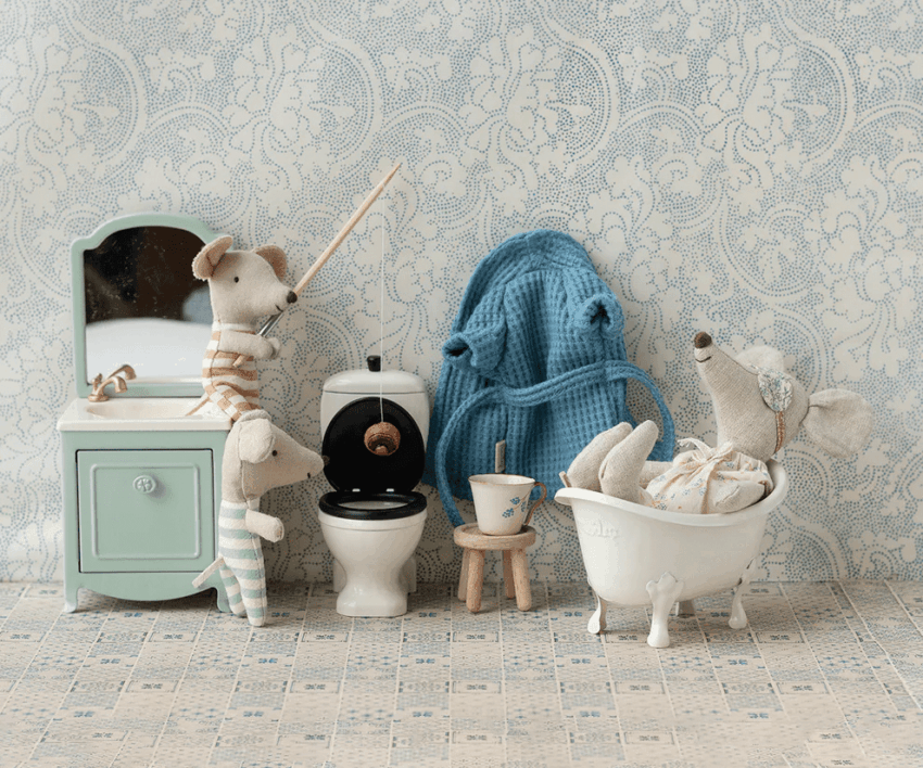 maileg bathrobe dad mouse dusty blue
