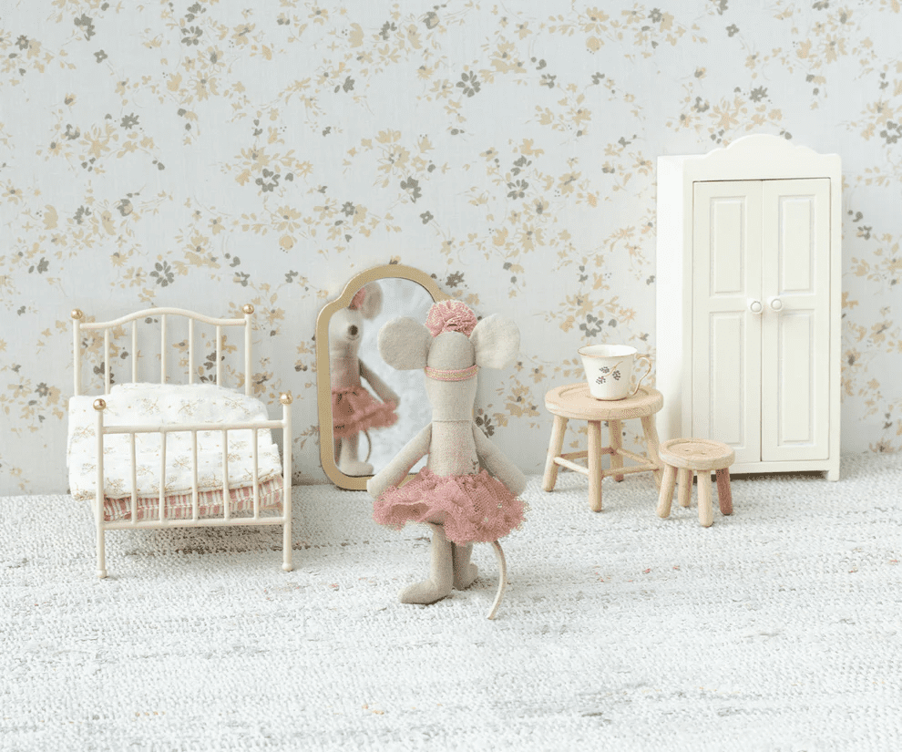 maileg ballerina mouse, little sister rose