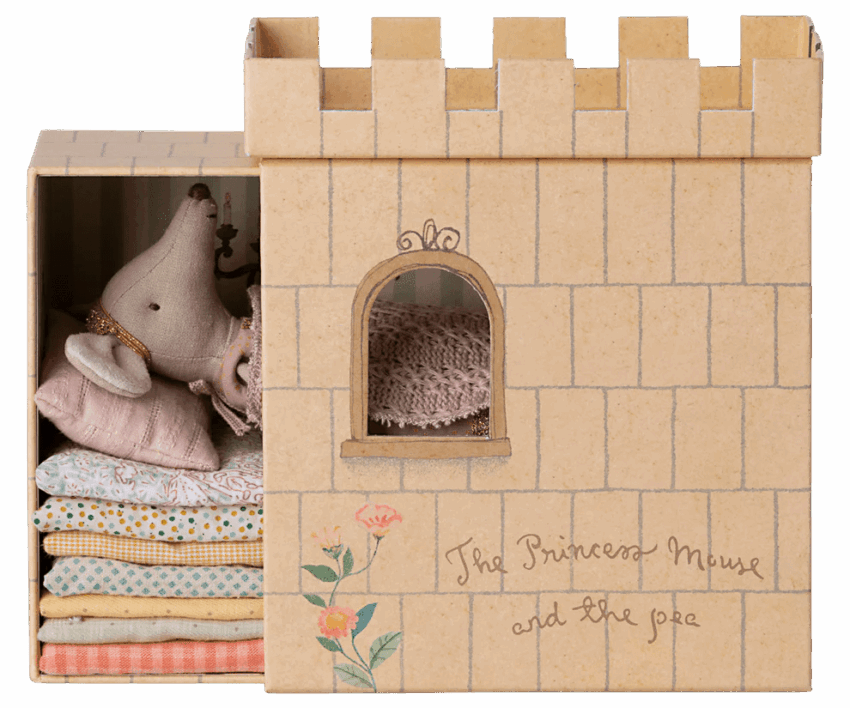 maileg princess and the pea, big sister mouse