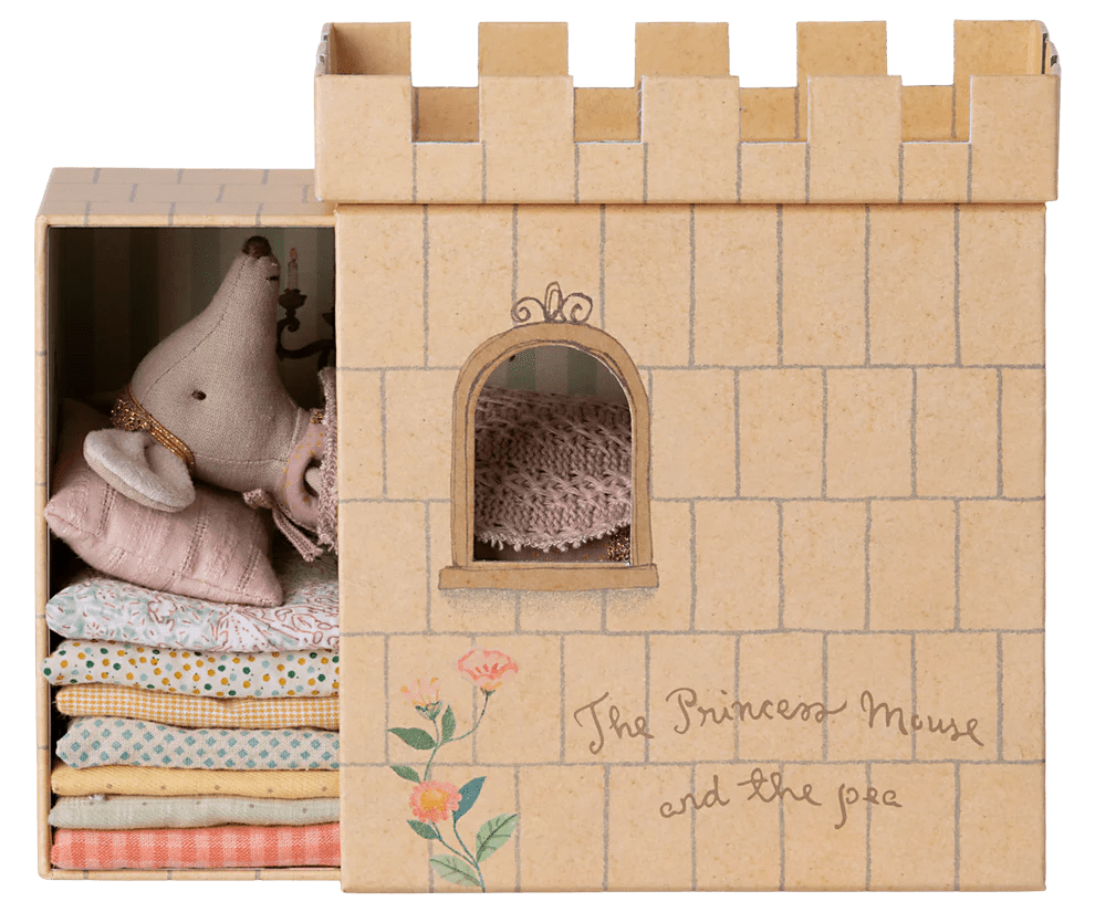 maileg princess and the pea, big sister mouse