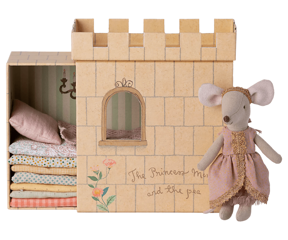 maileg princess and the pea, big sister mouse