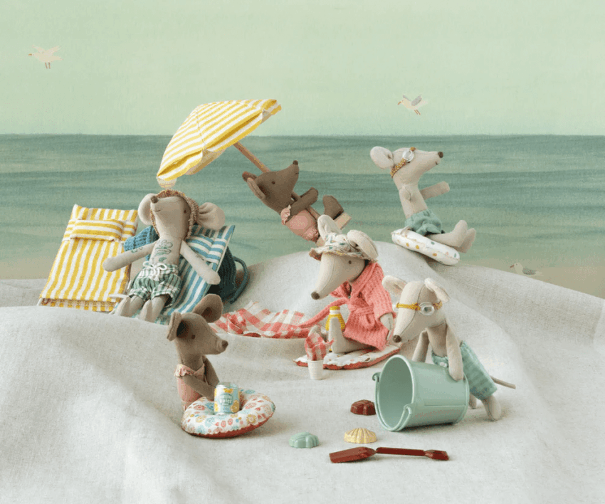 maileg beach set for big brother mouse