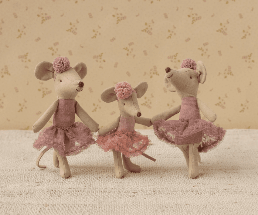 maileg ballerina mouse, big sister heather