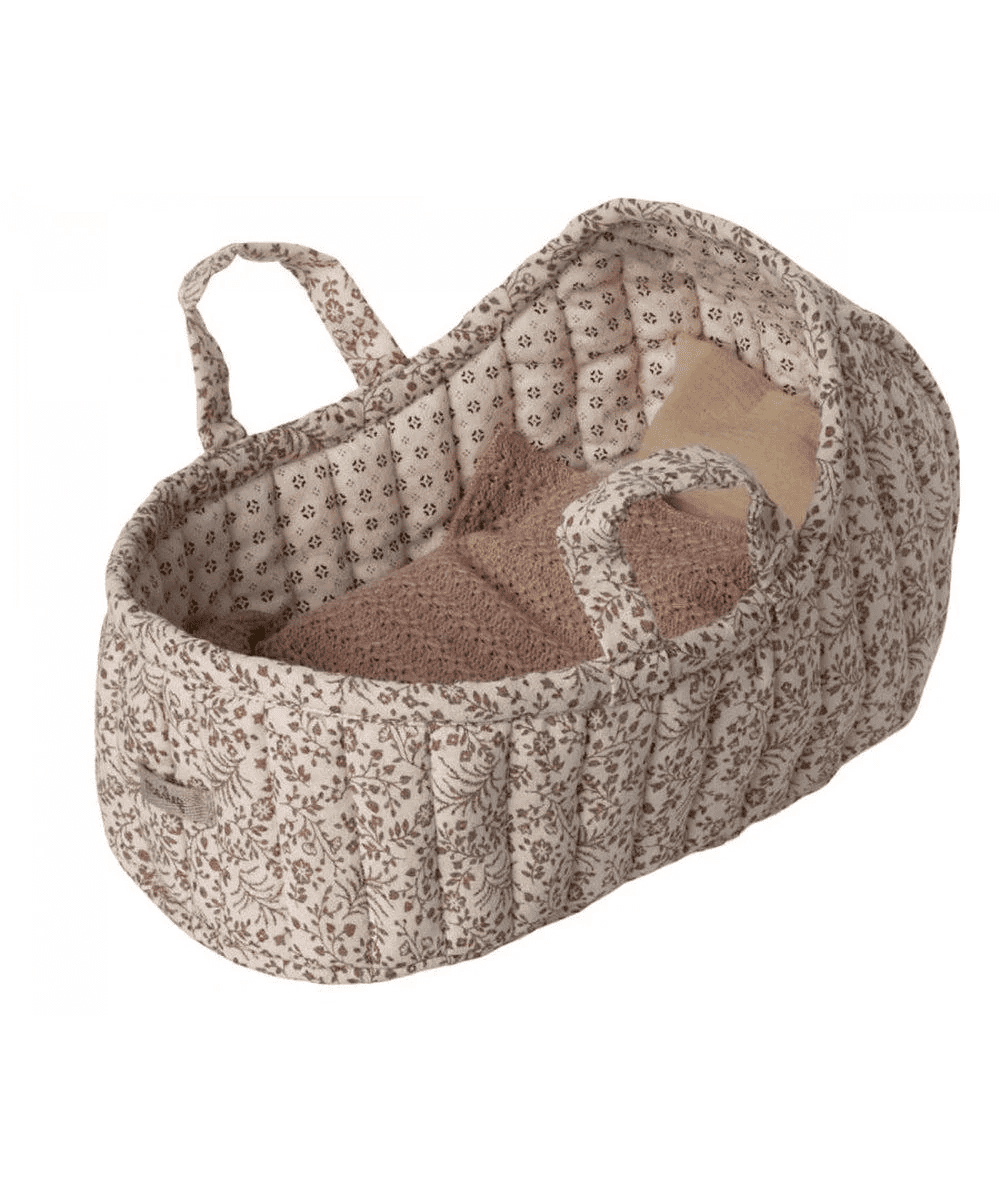 maileg carry cot, large off white