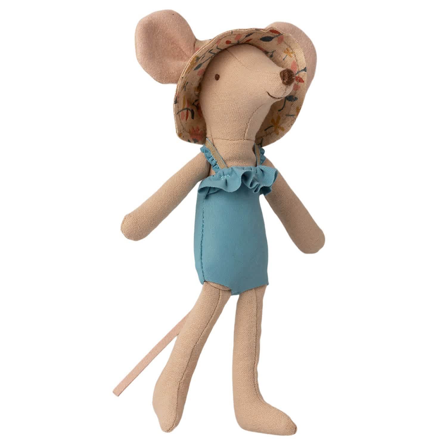 maileg beach mouse, mum in cabin