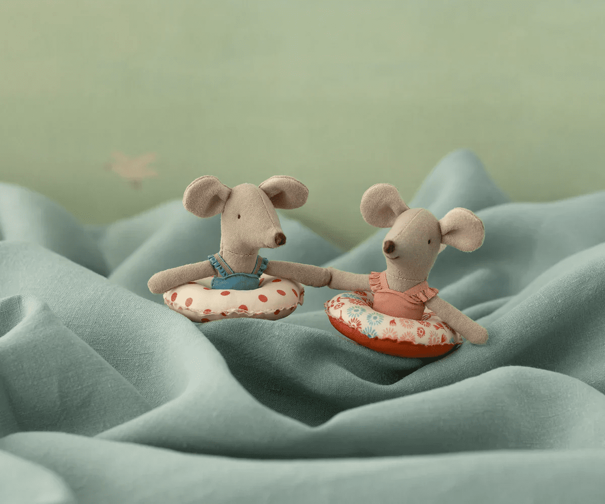 maileg beach mouse with float, little sister red dot