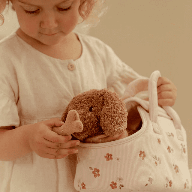 little dutch knuffelhond jackie in draagtas