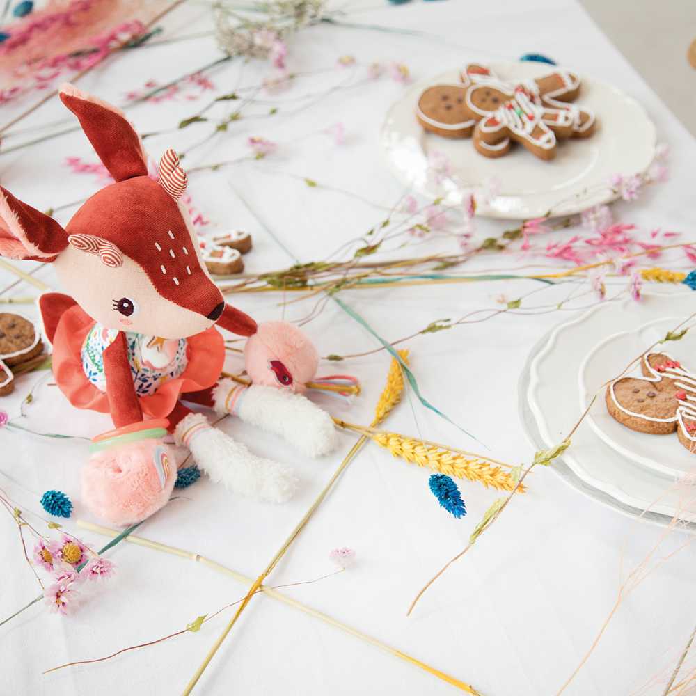 lilliputiens multi activiteiten hertje stella