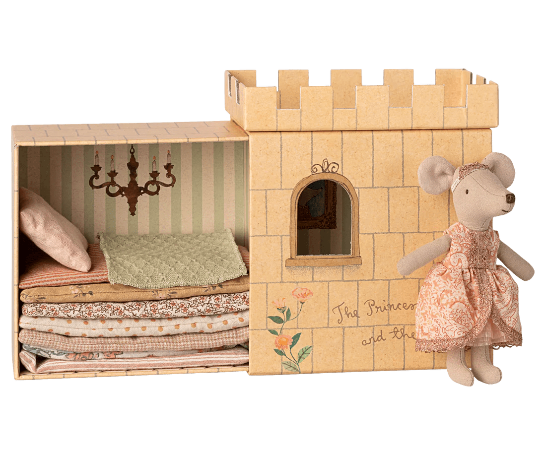 maileg princess and the pea, big sister mouse