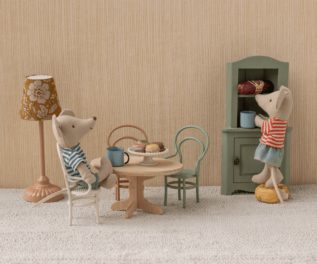maileg oval dining table, mouse nature 10cm