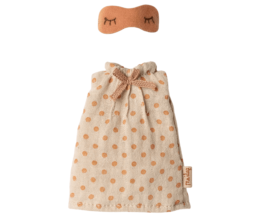maileg nightgown, mum mouse