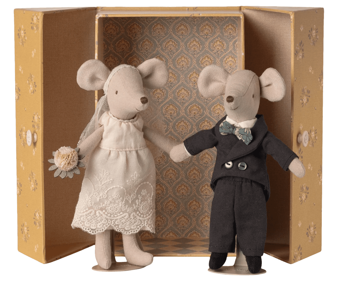 maileg wedding mice couple in box, mum and dad mouse